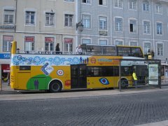 40-The Yellow Bus